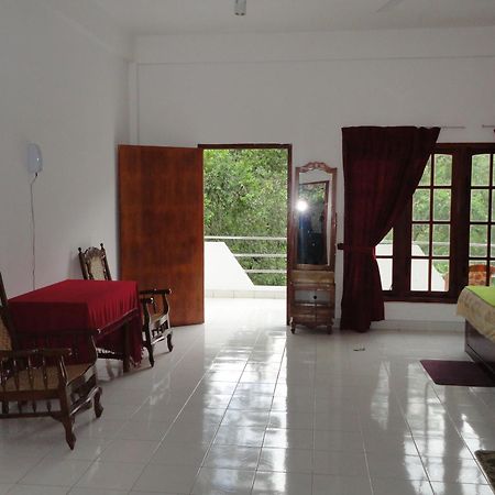 White Elephant Hotel Maskeliya Quarto foto