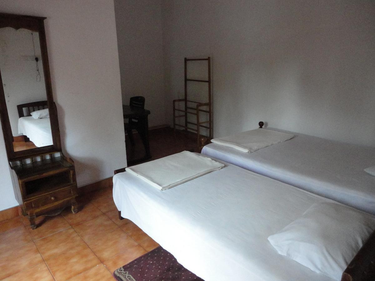 White Elephant Hotel Maskeliya Quarto foto