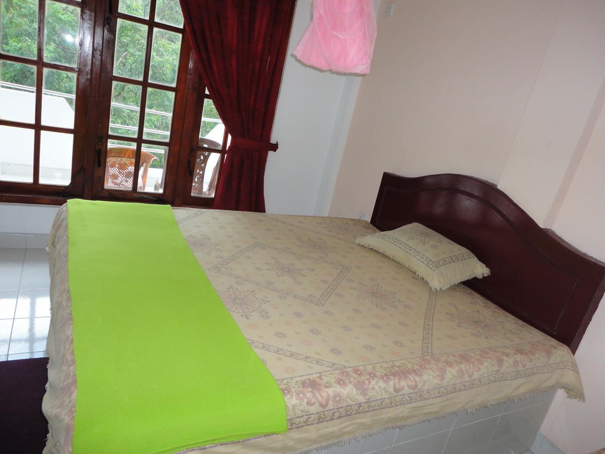 White Elephant Hotel Maskeliya Quarto foto